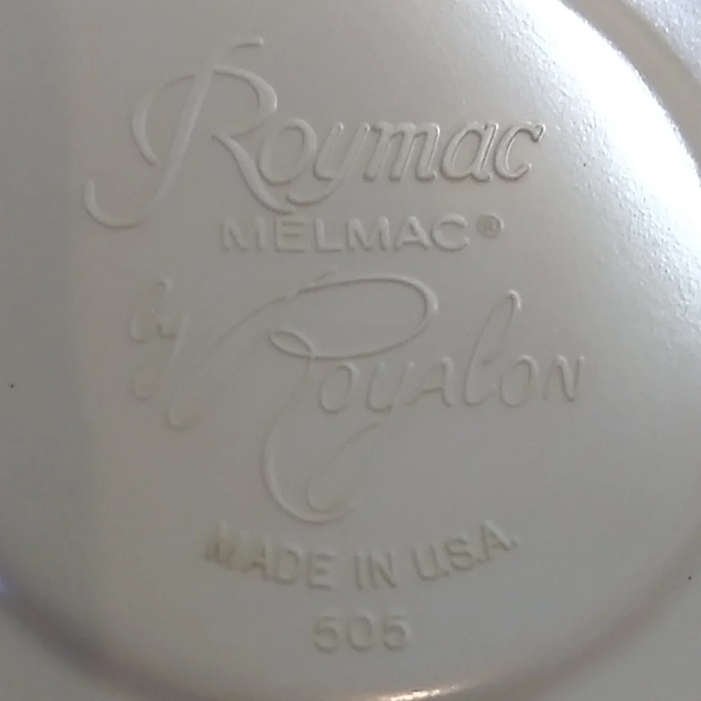 Vintage 1970s Melmac Roymac Adcraft Spauldingware Imperial Ware 7 pieces pastel